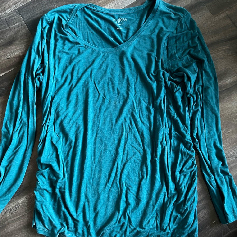 Long sleeve maternity top